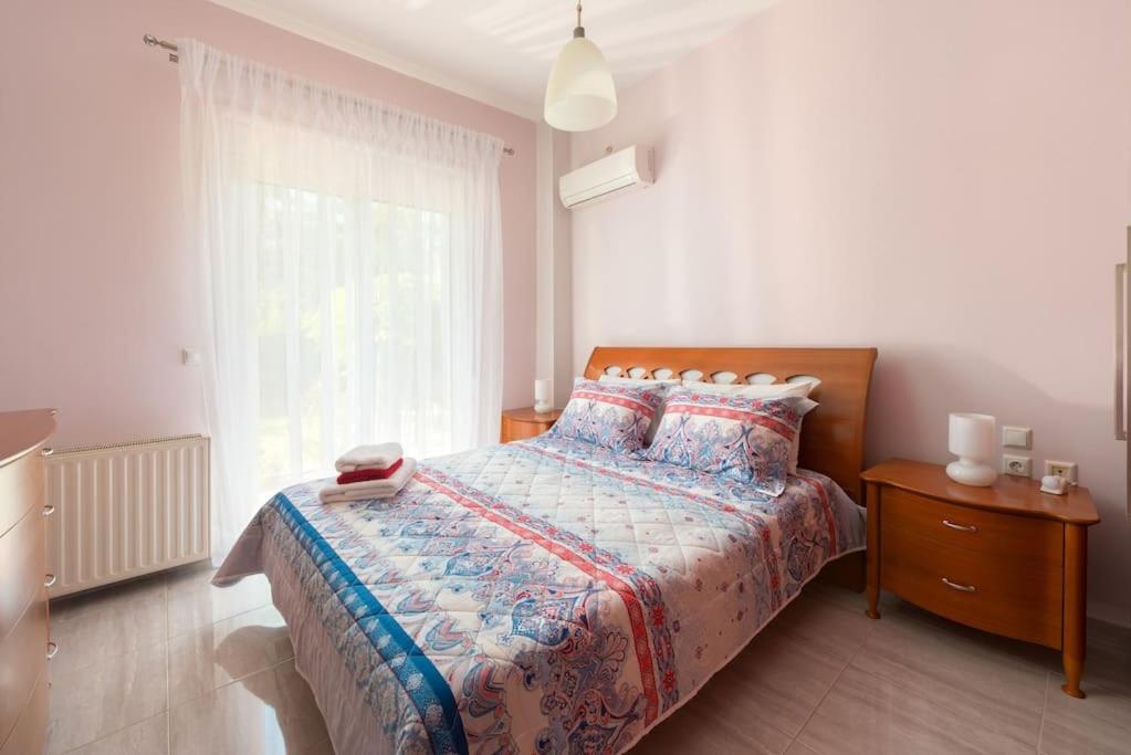 יאליסוס Greek Style Ground Floor Apartment & Pool מראה חיצוני תמונה