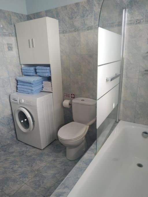 יאליסוס Greek Style Ground Floor Apartment & Pool מראה חיצוני תמונה