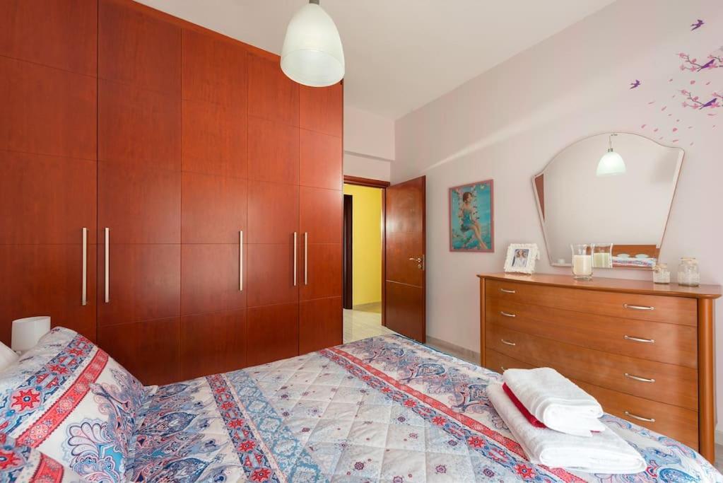 יאליסוס Greek Style Ground Floor Apartment & Pool מראה חיצוני תמונה