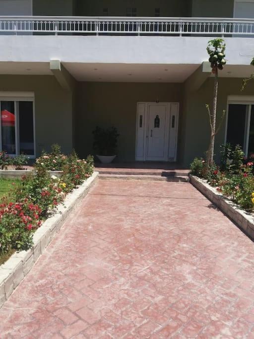 יאליסוס Greek Style Ground Floor Apartment & Pool מראה חיצוני תמונה